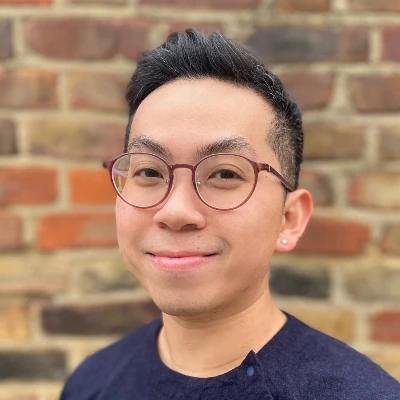 <strong>Dr Caleb Lee</strong>