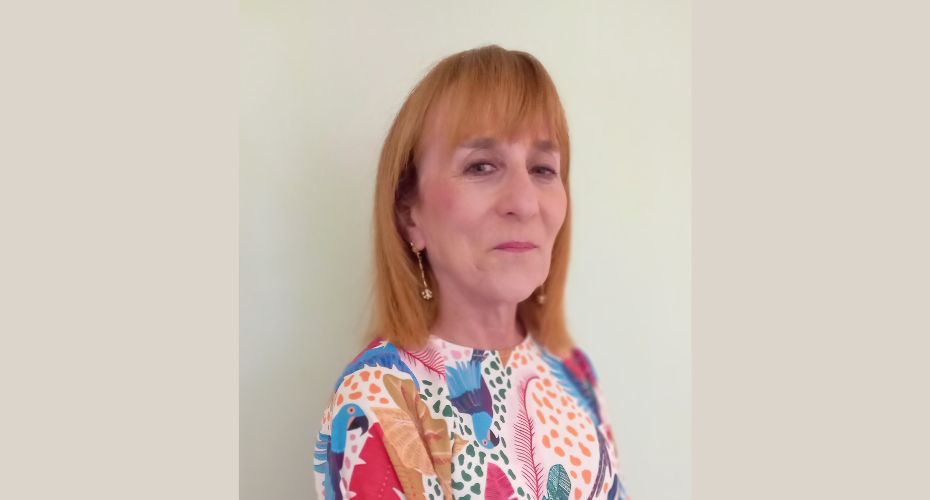 Head and shoulders photo of Frances Tammer