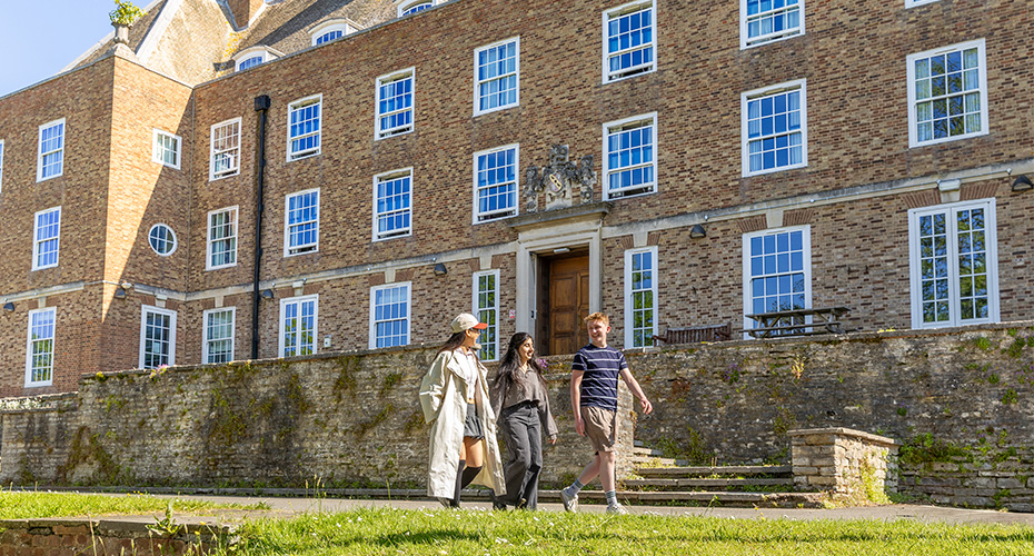Mardon Exterior