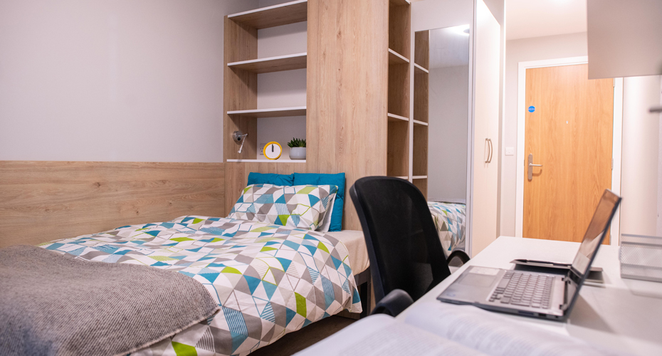 Spreytonway Bedroom