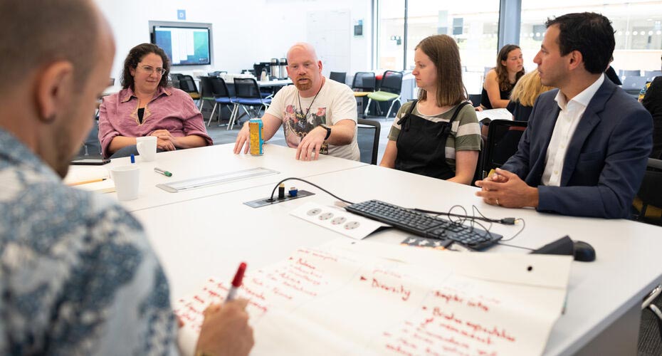 Documentation of a Future 17 workshop held in the Forum Exploration Labs