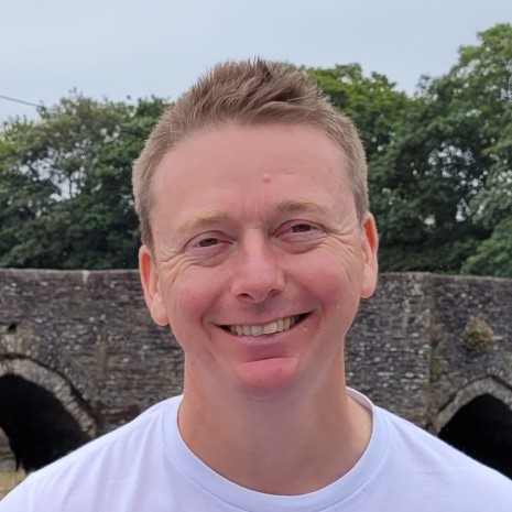 Dr Andrew Pye